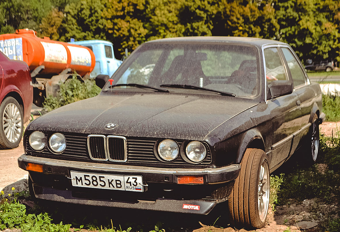 Кировская область, № М 585 КВ 43 — BMW 3 Series (E30) '82-94