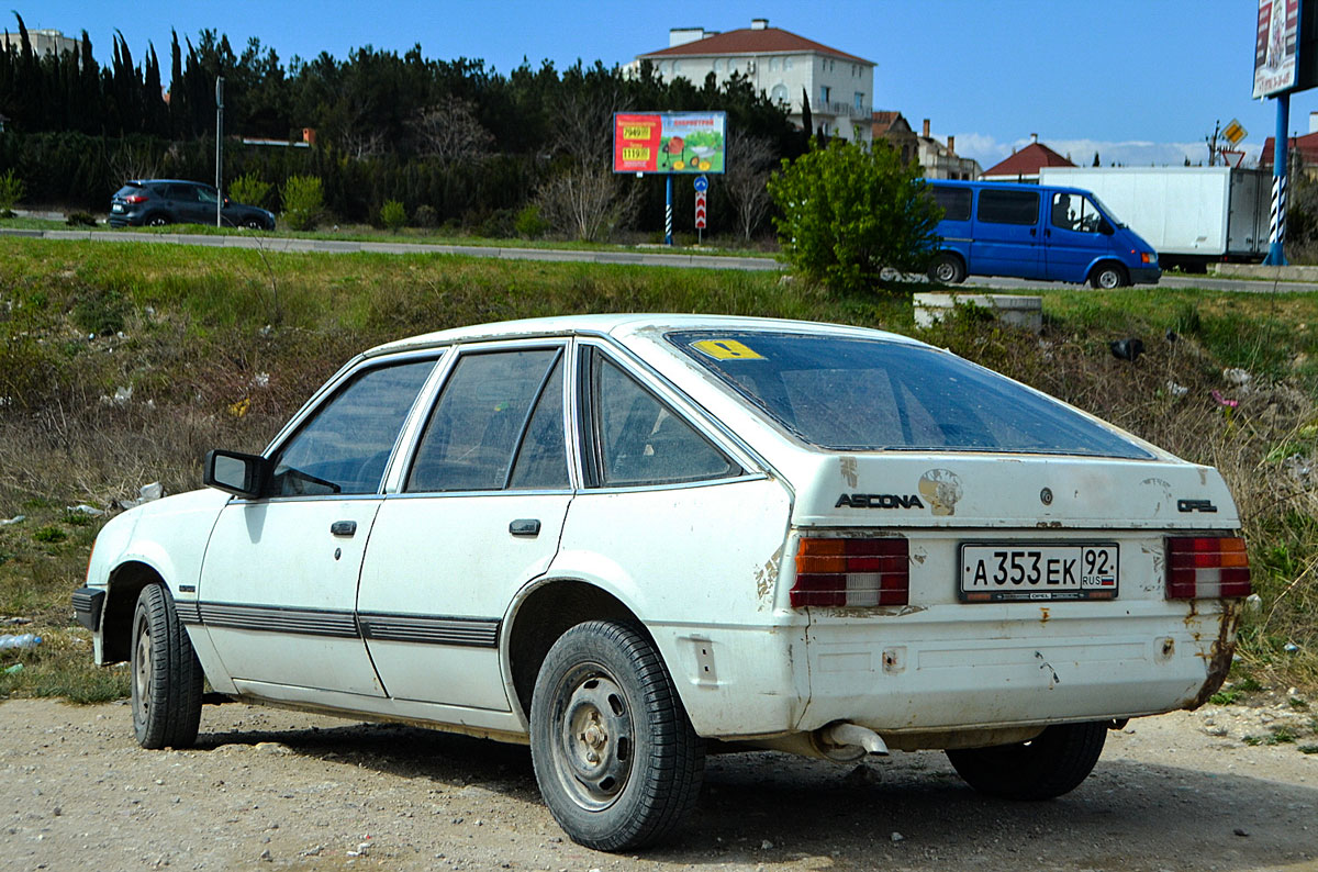 Севастополь, № А 353 ЕК 92 — Opel Ascona (C) '81-88