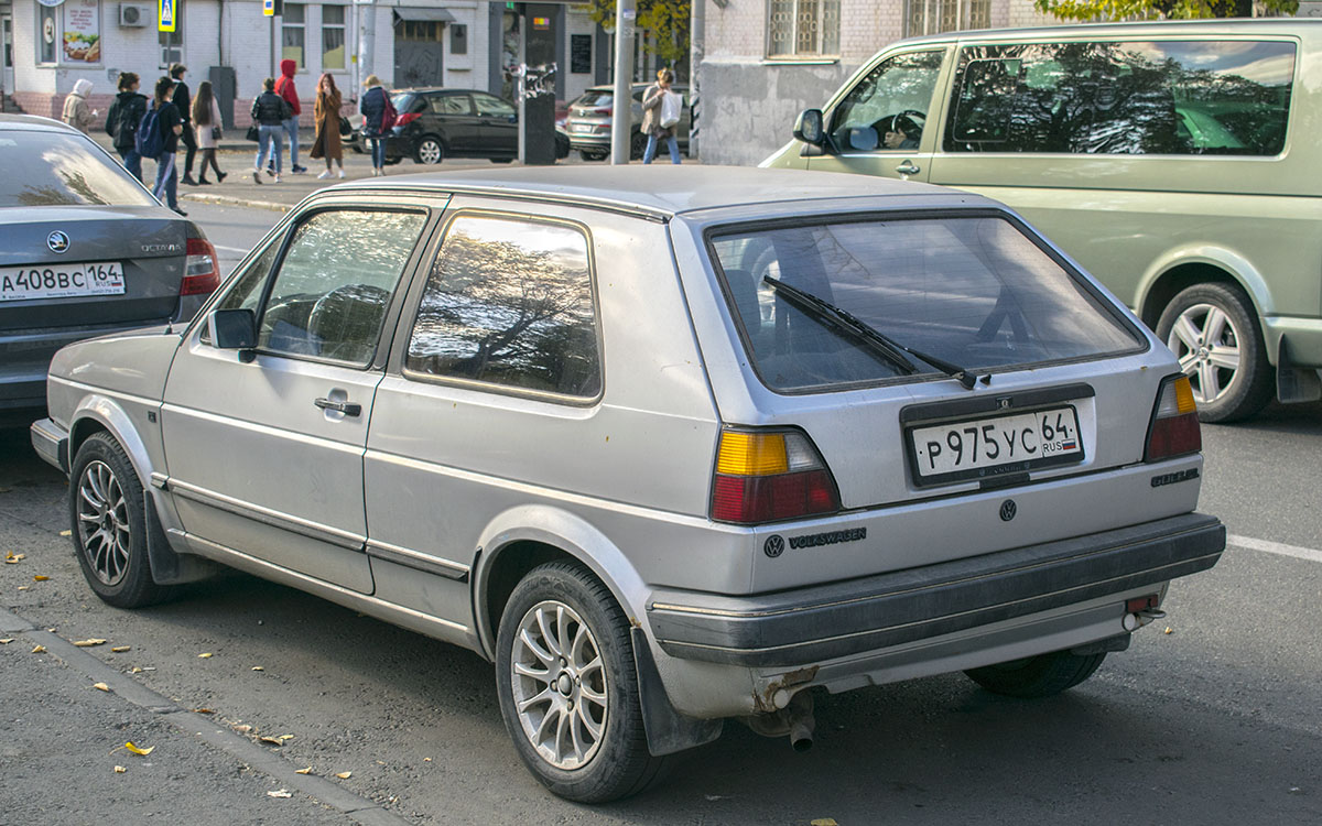 Саратовская область, № Р 975 УС 64 — Volkswagen Golf (Typ 19) '83-92