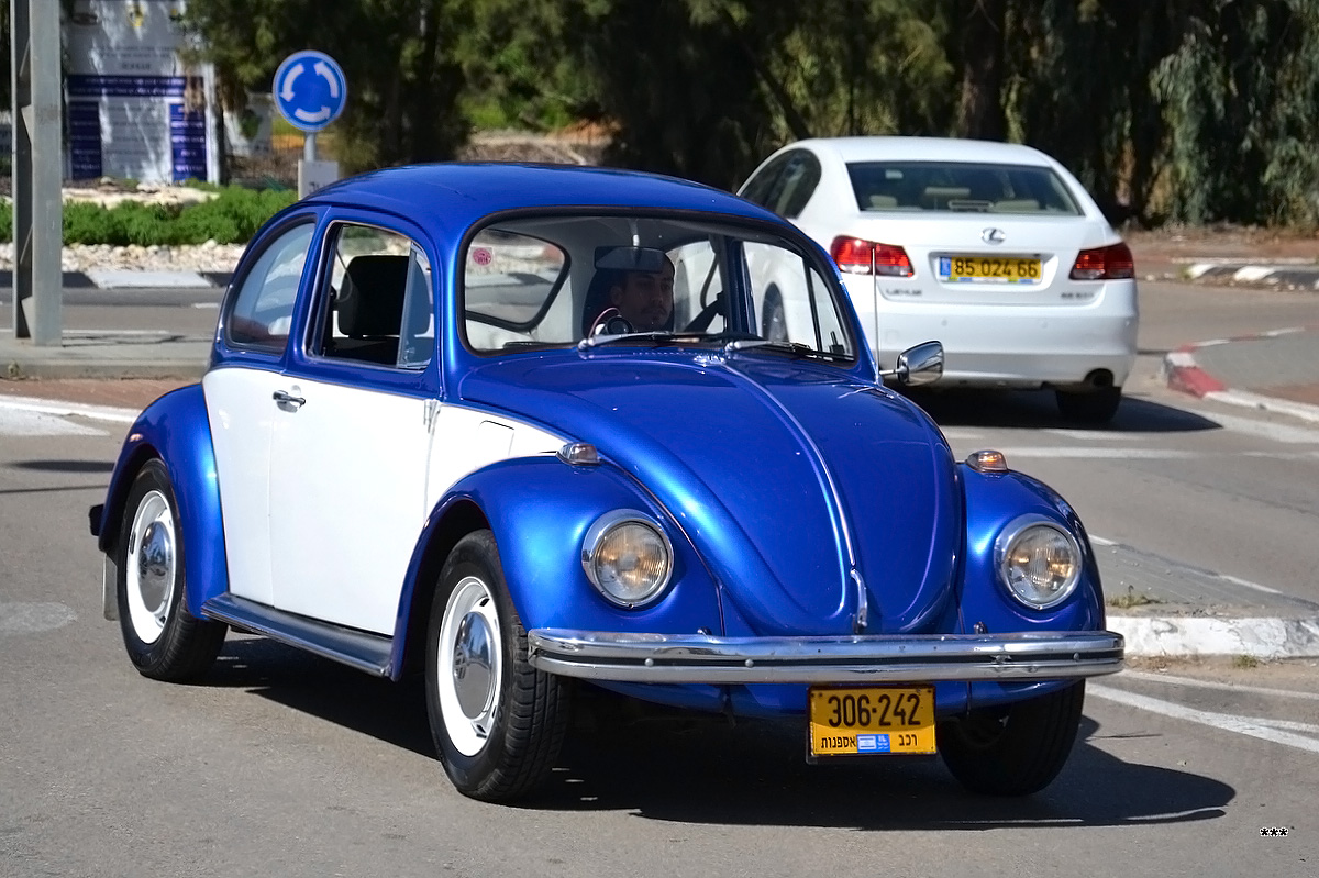 Израиль, № 306-242 — Volkswagen Käfer 1300/1500 '65-74