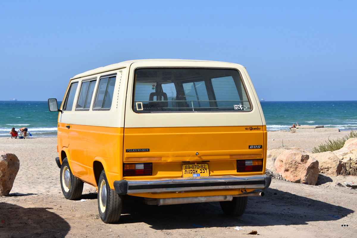 Израиль, № 69-870-82 — Volkswagen Typ 2 (Т3) '79-92