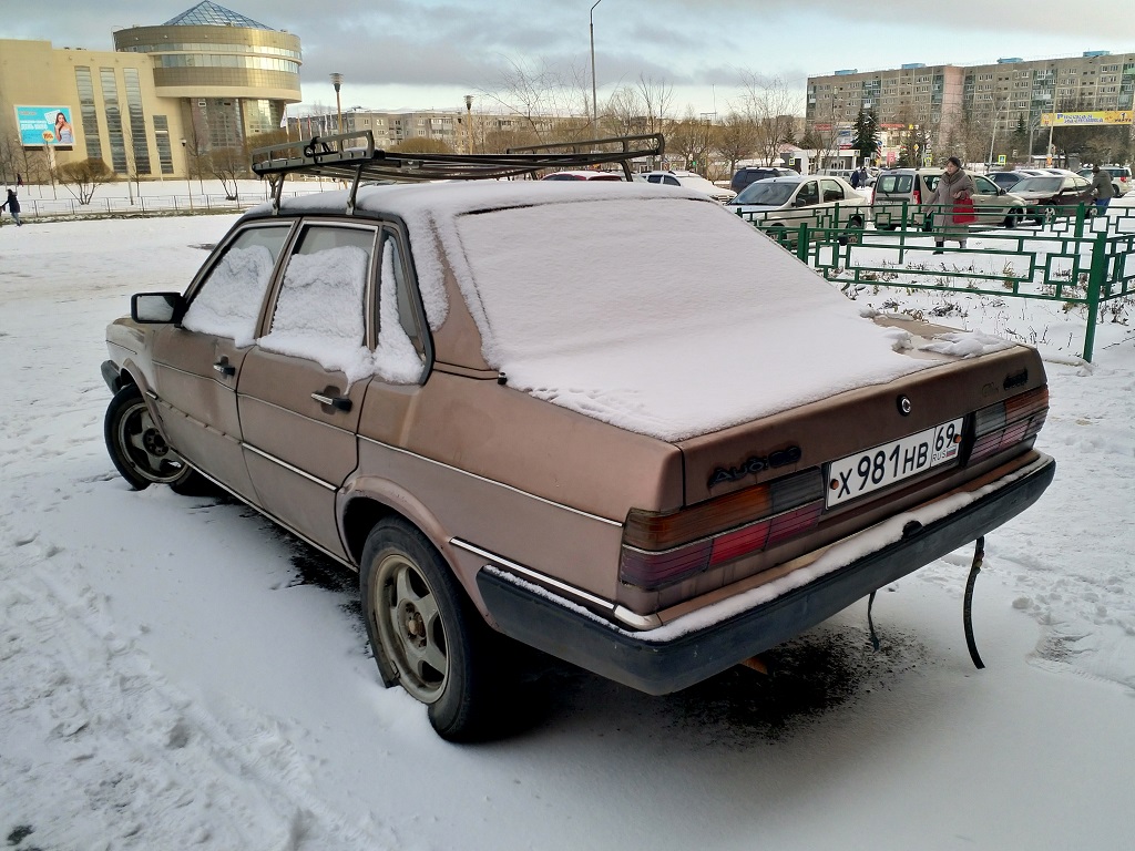 Тверская область, № Х 981 НВ 69 — Audi 80 (B2) '78-86