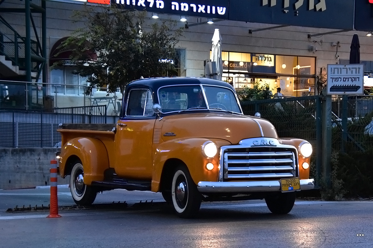 Израиль, № 70-220 — GMC 100 DeLuxe Pickup '54