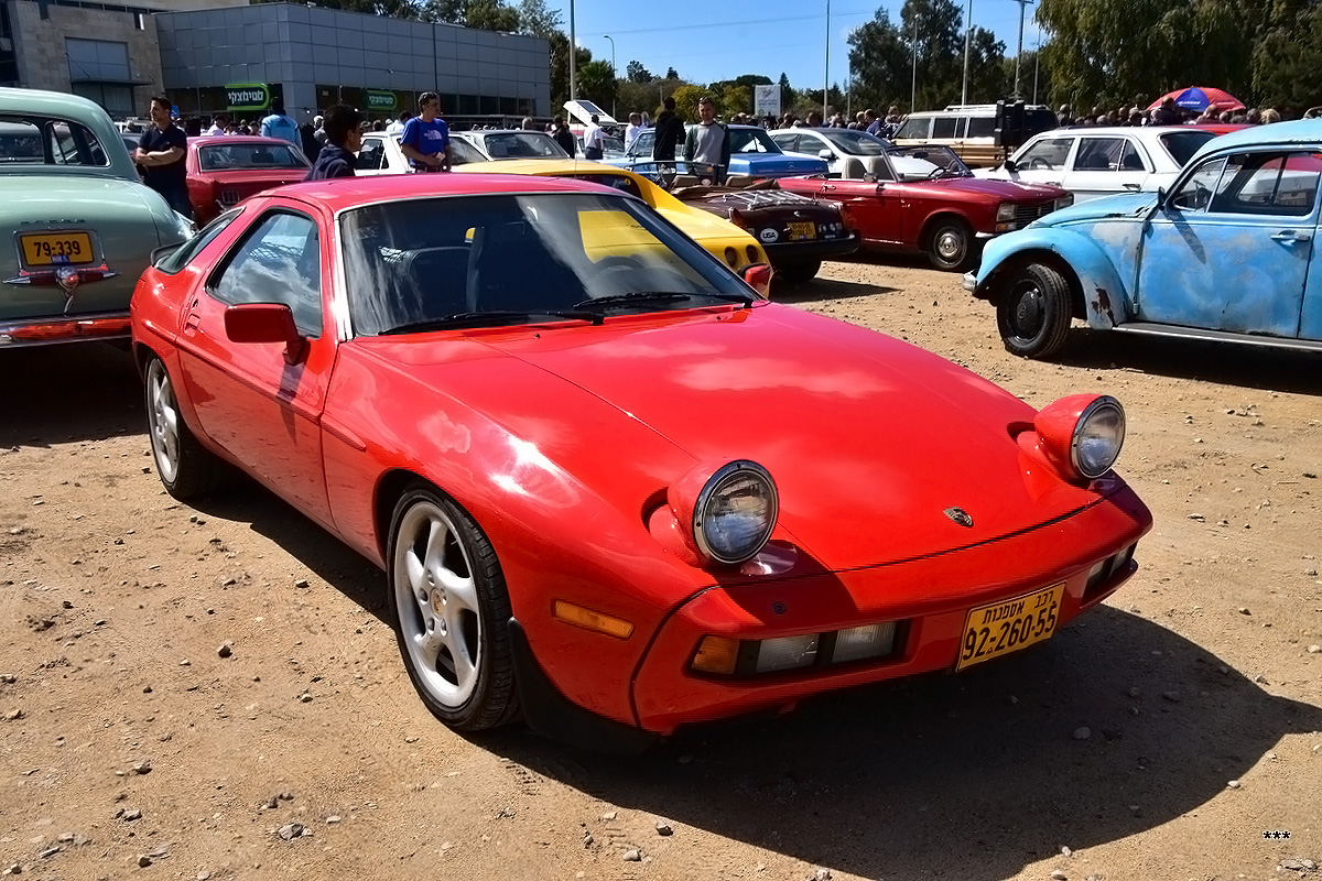 Израиль, № 92-260-55 — Porsche 928 '77-95
