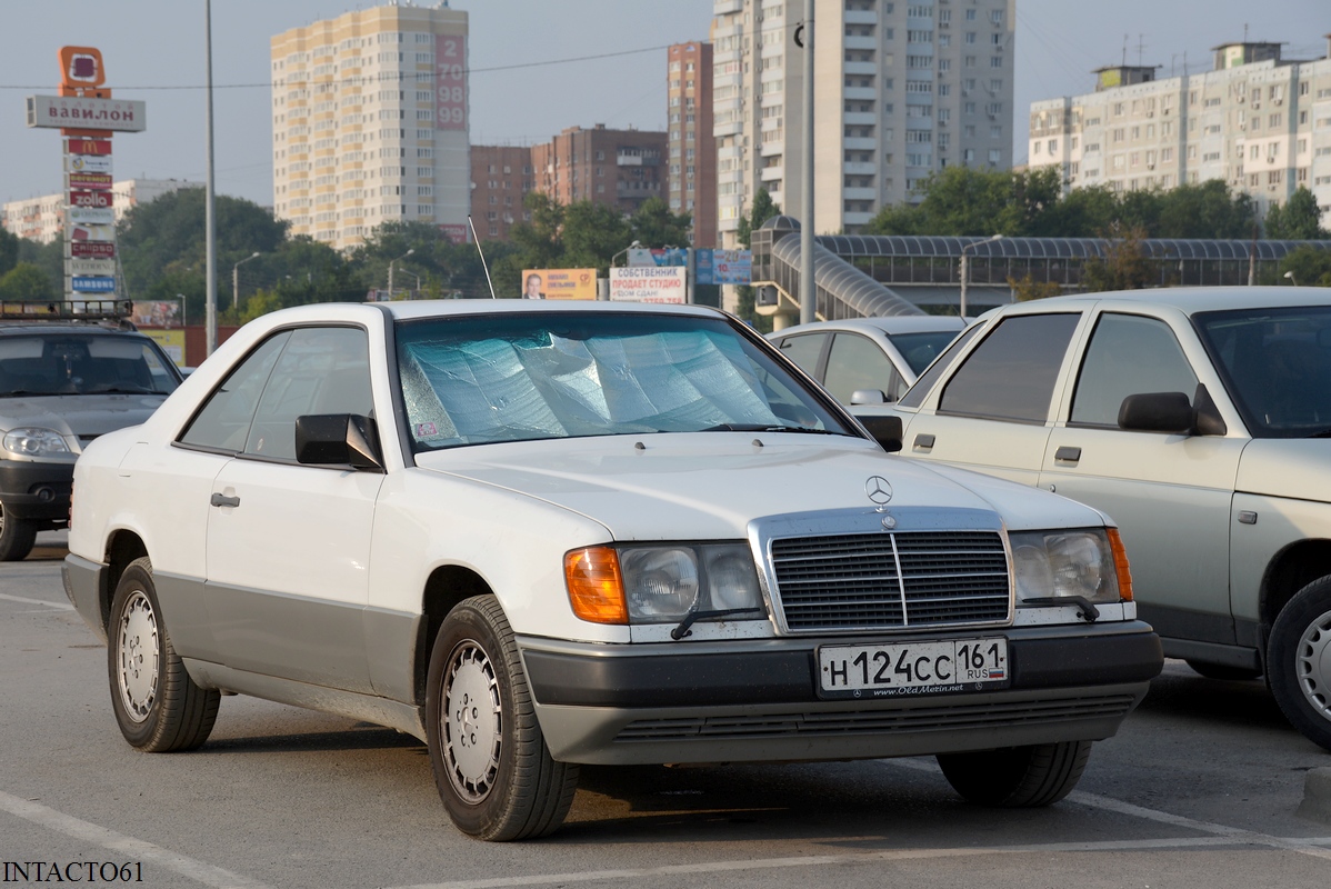 Ростовская область, № Н 124 СС 161 — Mercedes-Benz (C124) '87-96