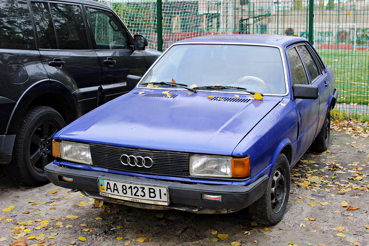 Киев, № АА 8123 ВІ — Audi 80 (B2) '78-86