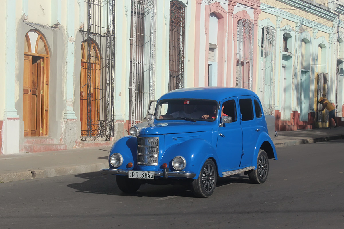 Куба, № P 013 845 — Ford (общая модель)
