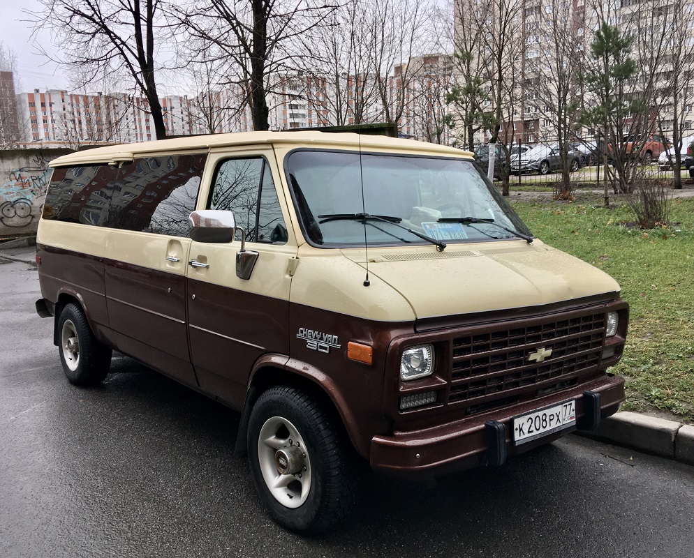 Кировская область, № К 208 РХ 77 — Chevrolet Van (3G) '71-96