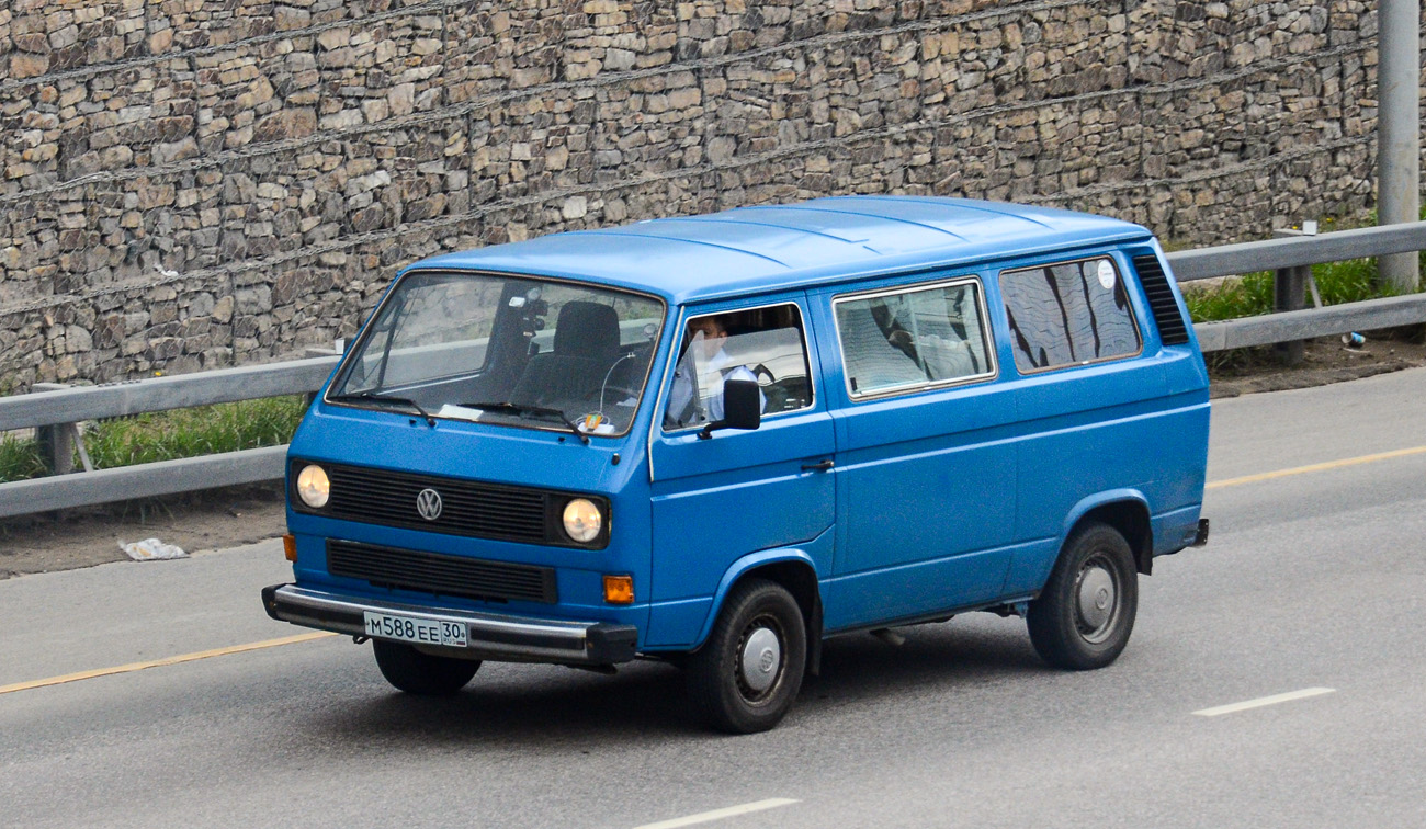 Астраханская область, № М 588 ЕЕ 30 — Volkswagen Typ 2 (Т3) '79-92