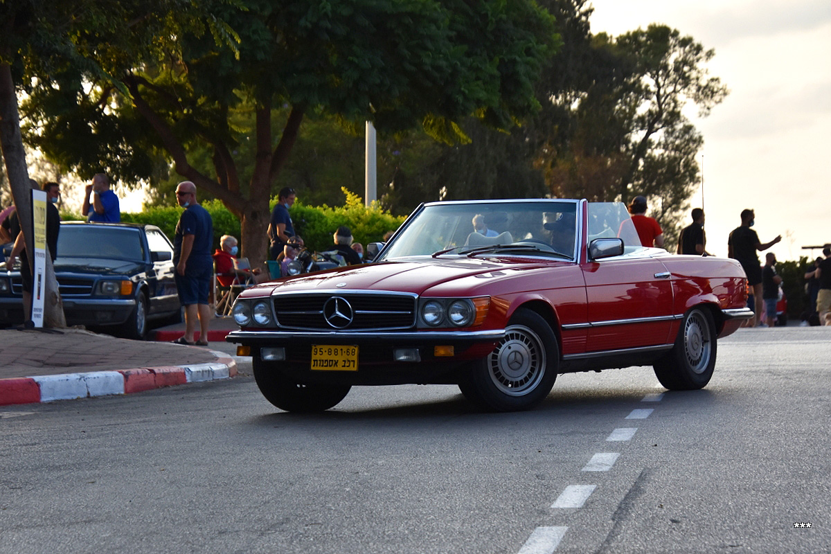 Израиль, № 95-881-68 — Mercedes-Benz (R107/C107) '71-89