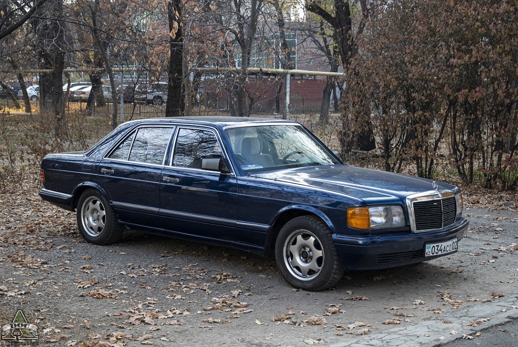 Алматы, № 034 ACI 02 — Mercedes-Benz (W126) '79-91