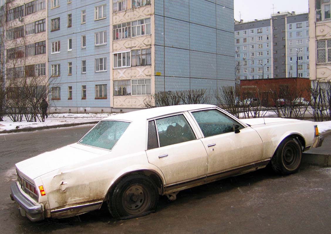 Москва, № А 350 КМ 97 — Chevrolet Caprice (3G) '77-90