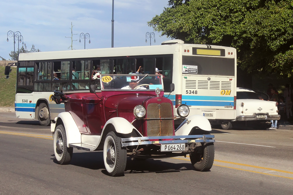 Куба, № P 064 268 — Ford (общая модель)