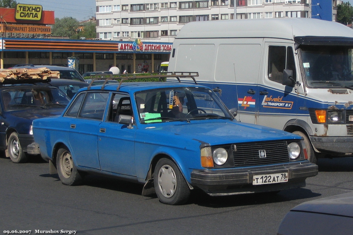 Санкт-Петербург, № Т 122 АТ 78 — Volvo 244 GL '75-78