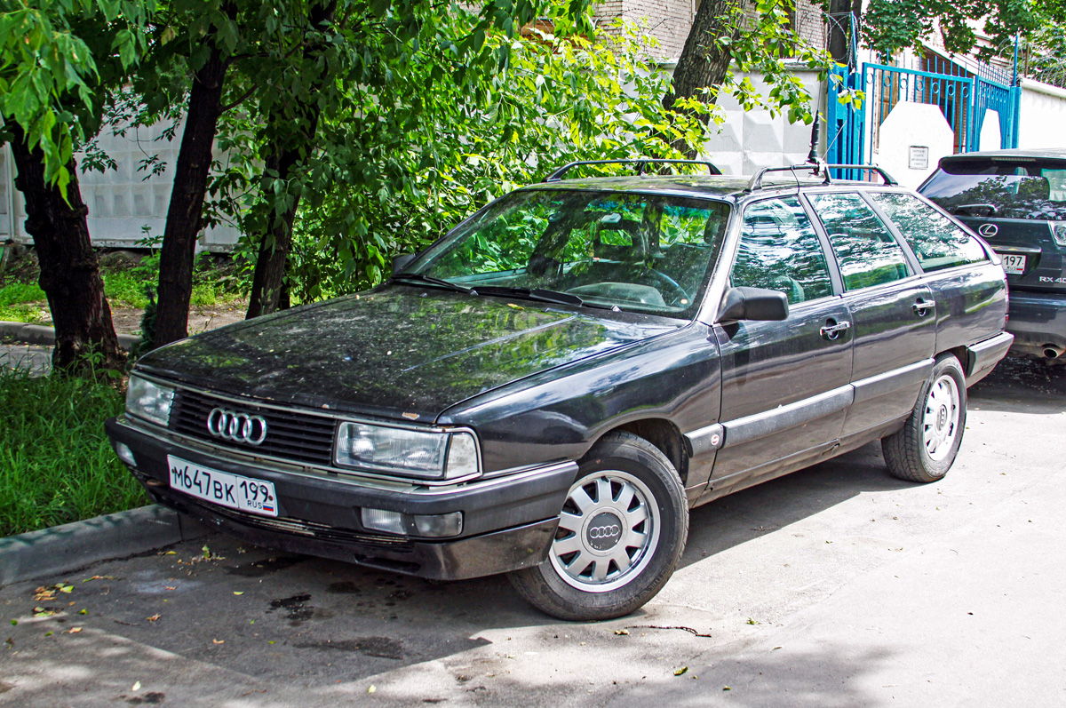 Москва, № М 647 ВК 199 — Audi 200 Avant (44,44Q) '83–91