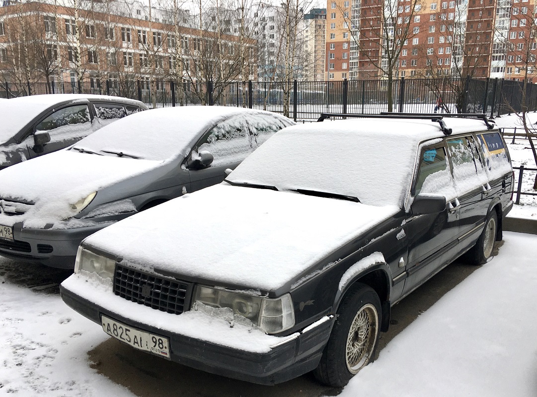Санкт-Петербург, № А 825 АМ 98 — Volvo 740 '84-92