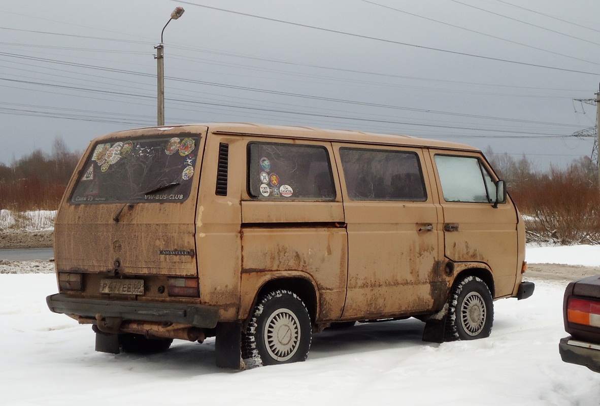 Псковская область, № Р 477 ЕЕ 60 — Volkswagen Caravelle (T3) '1981–1992