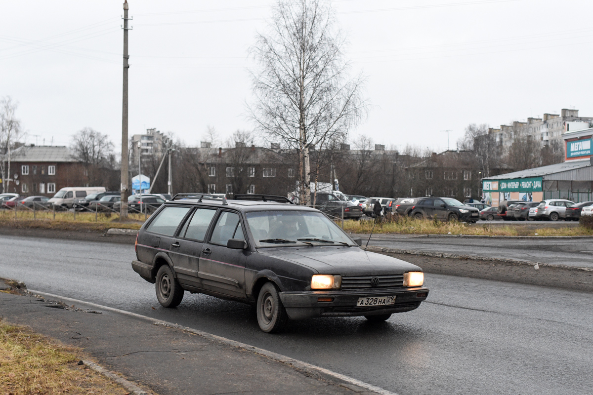 Архангельская область, № А 328 НА 29 — Volkswagen Passat (B2) '80-88