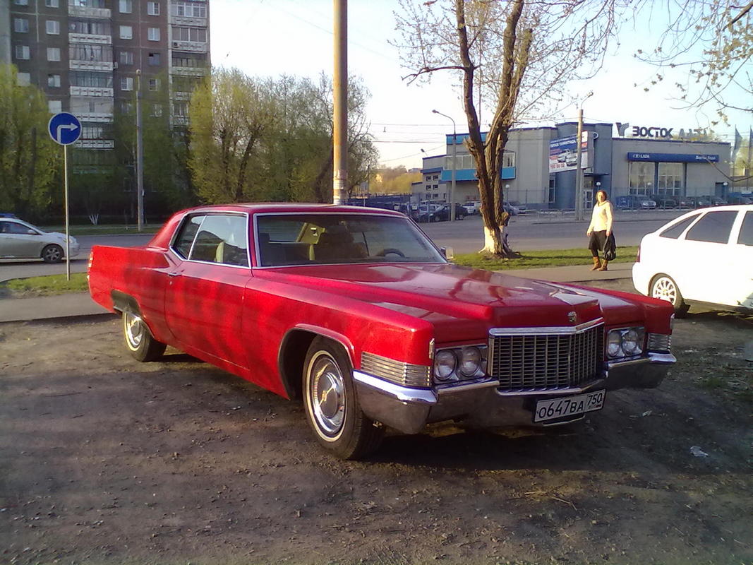 Челябинская область, № О 647 ВА 750 — Cadillac DeVille (3G) '65-70