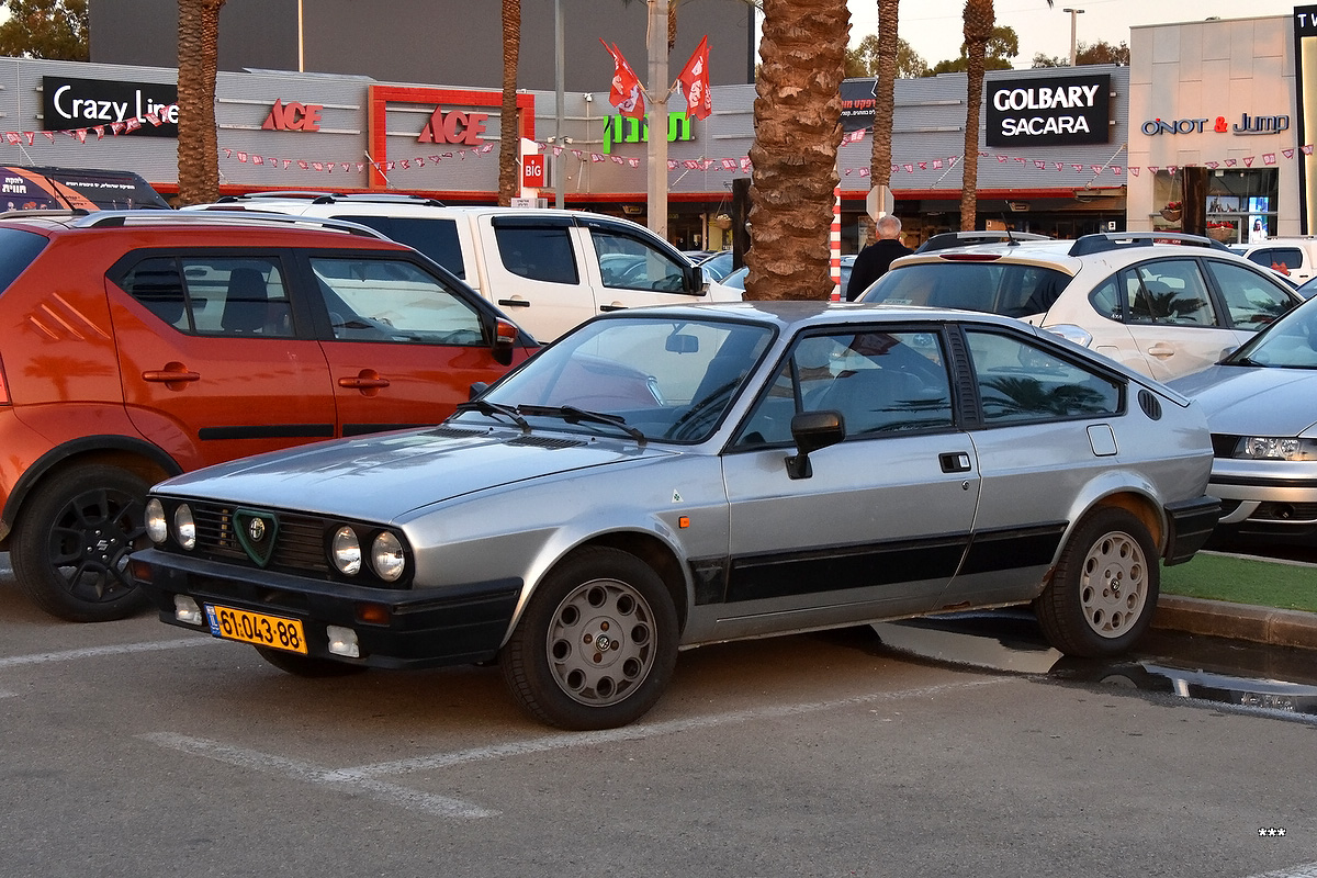 Израиль, № 61-043-88 — Alfa Romeo Alfetta GT/GTV/GTV6 '74-87