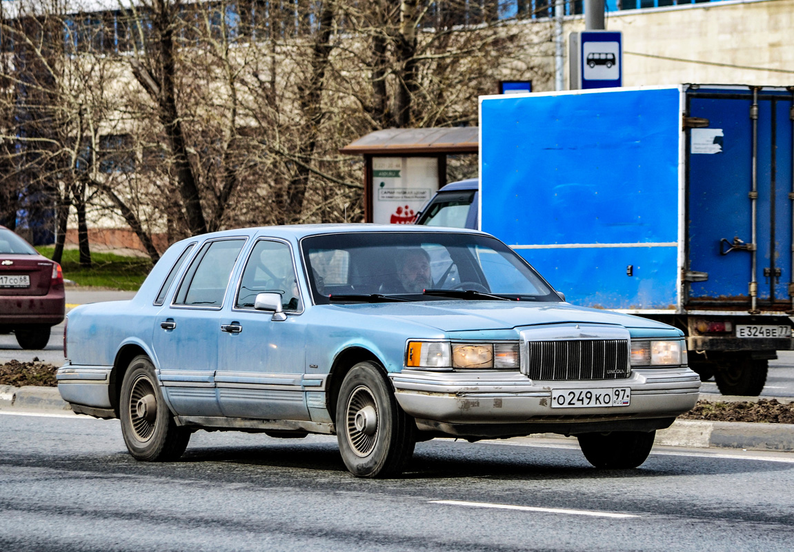 Москва, № О 249 КО 97 — Lincoln Town Car (2G) '90-97