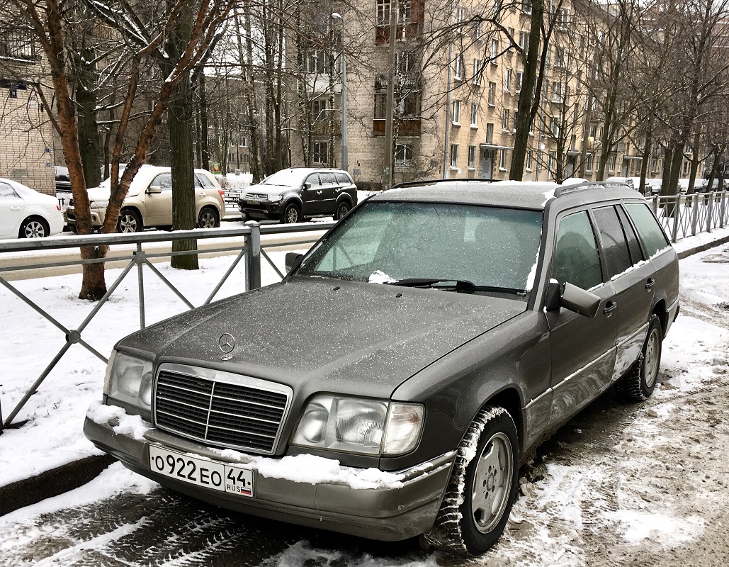 Костромская область, № О 922 ЕО 44 — Mercedes-Benz (S124) '86-96