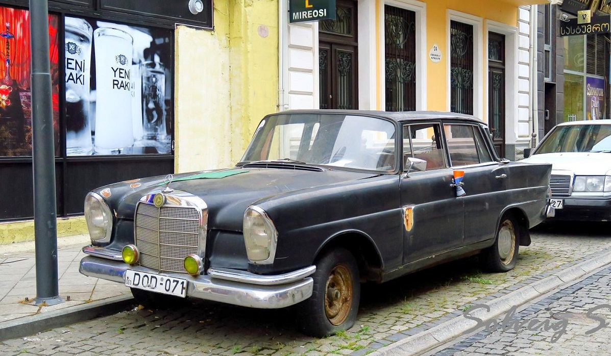 Грузия, № DOD-071 — Mercedes-Benz (W111/W112) '59-65
