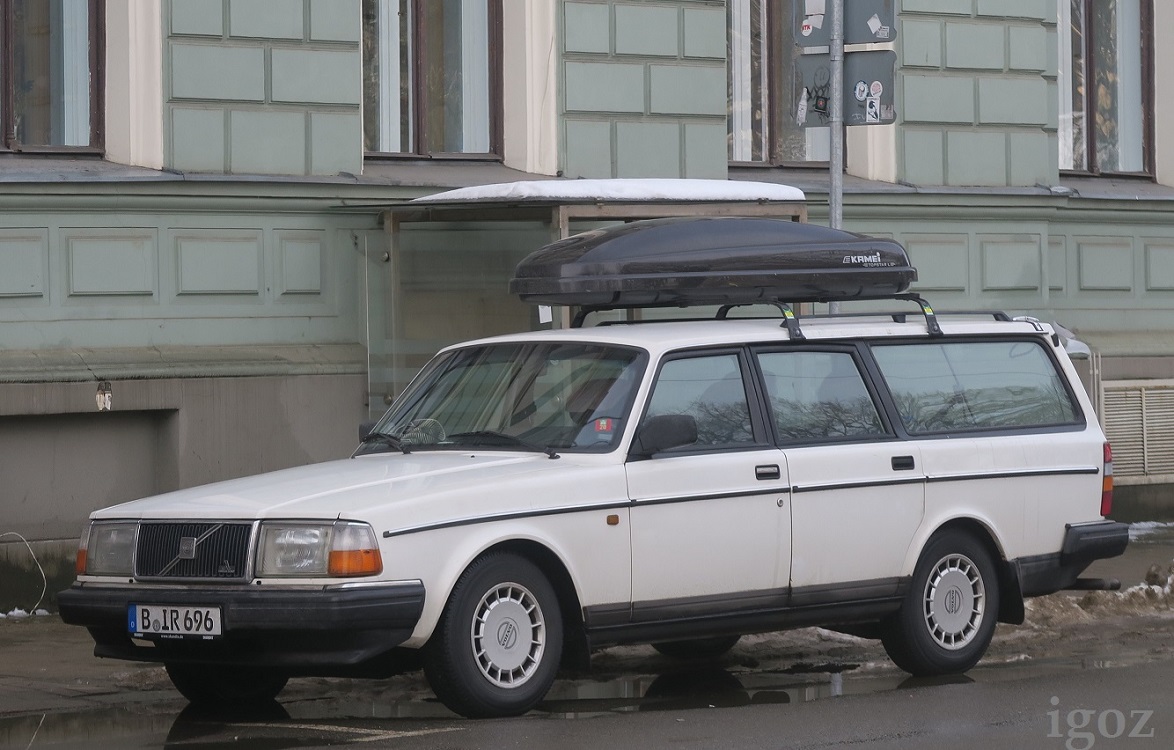 Германия, № B IR 696 — Volvo 240 Series (общая модель)