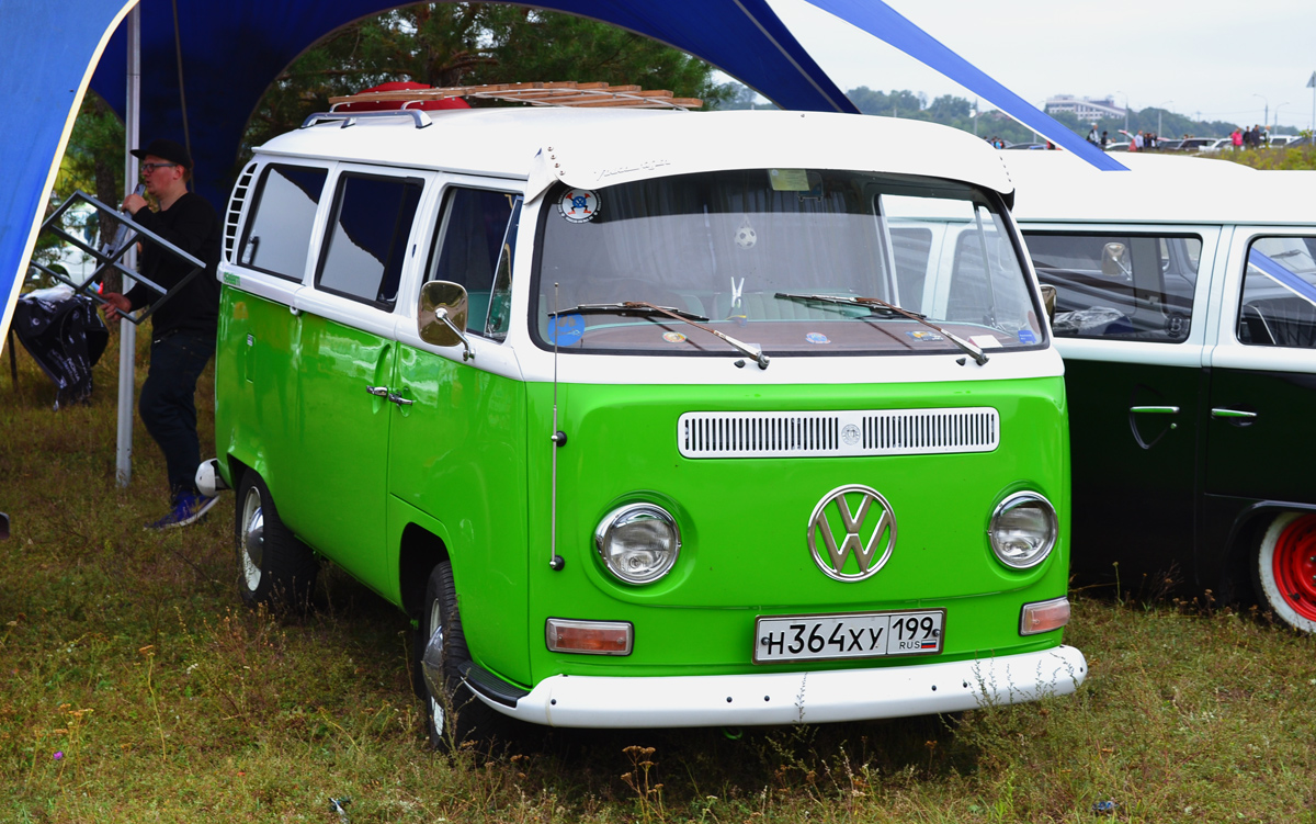 Москва, № Н 364 ХУ 199 — Volkswagen Typ 2 (T2) '67-13; Калужская область — Автомобильный фестиваль "Автострада"