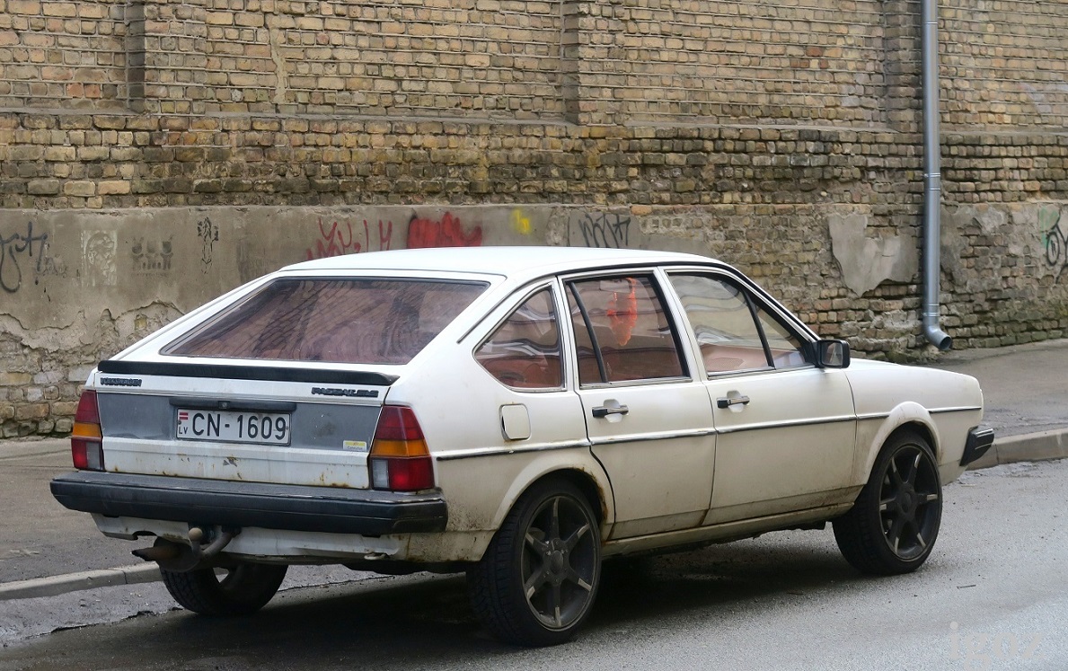 Латвия, № CN-1609 — Volkswagen Passat (B2) '80-88