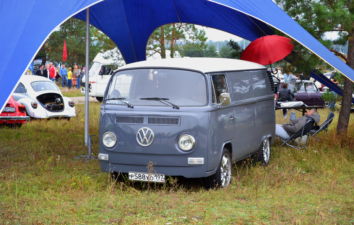 Москва, № Р 588 УО 197 — Volkswagen Typ 2 (T2) '67-13; Калужская область — Автомобильный фестиваль "Автострада"