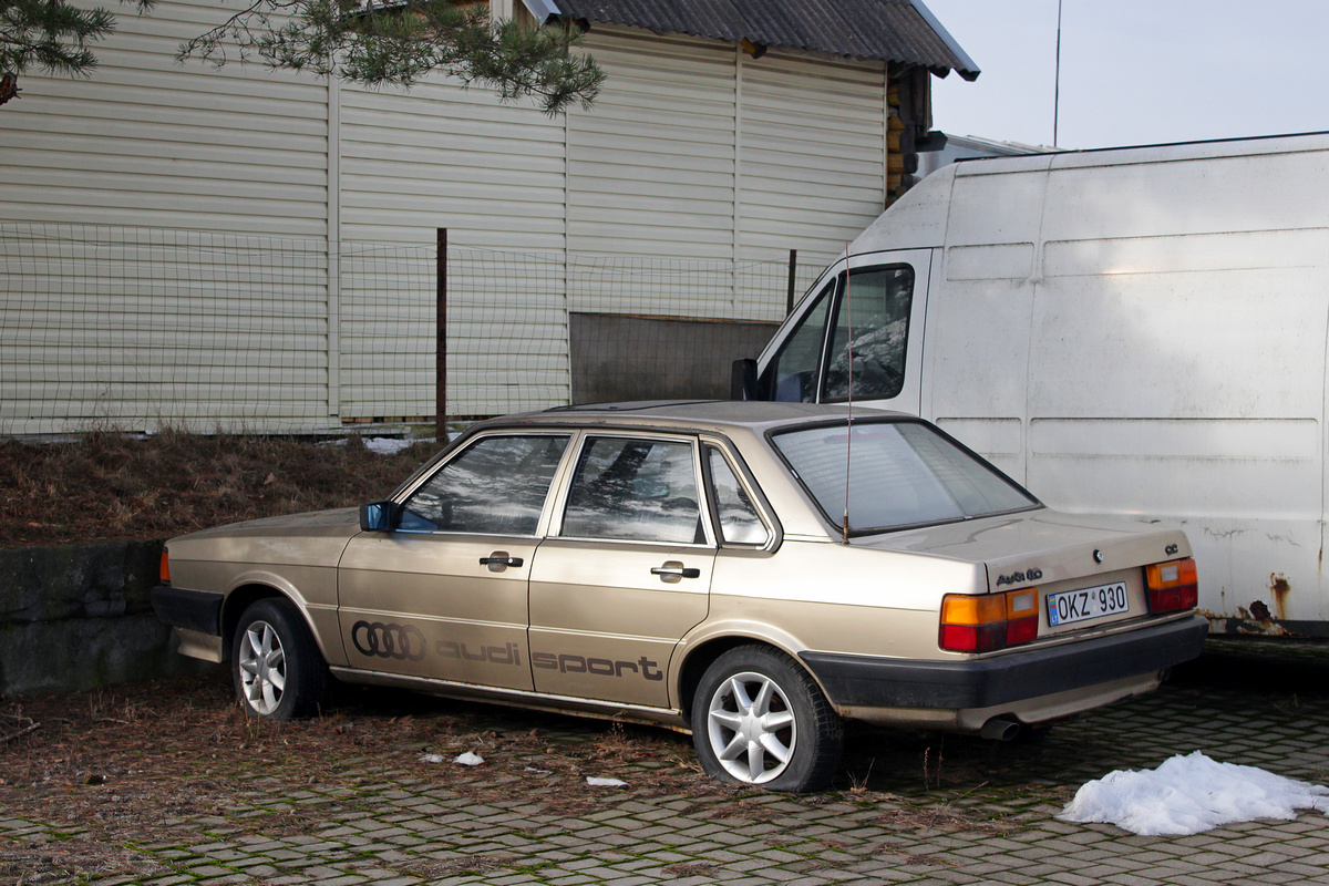 Литва, № OKZ 930 — Audi 80 (B2) '78-86
