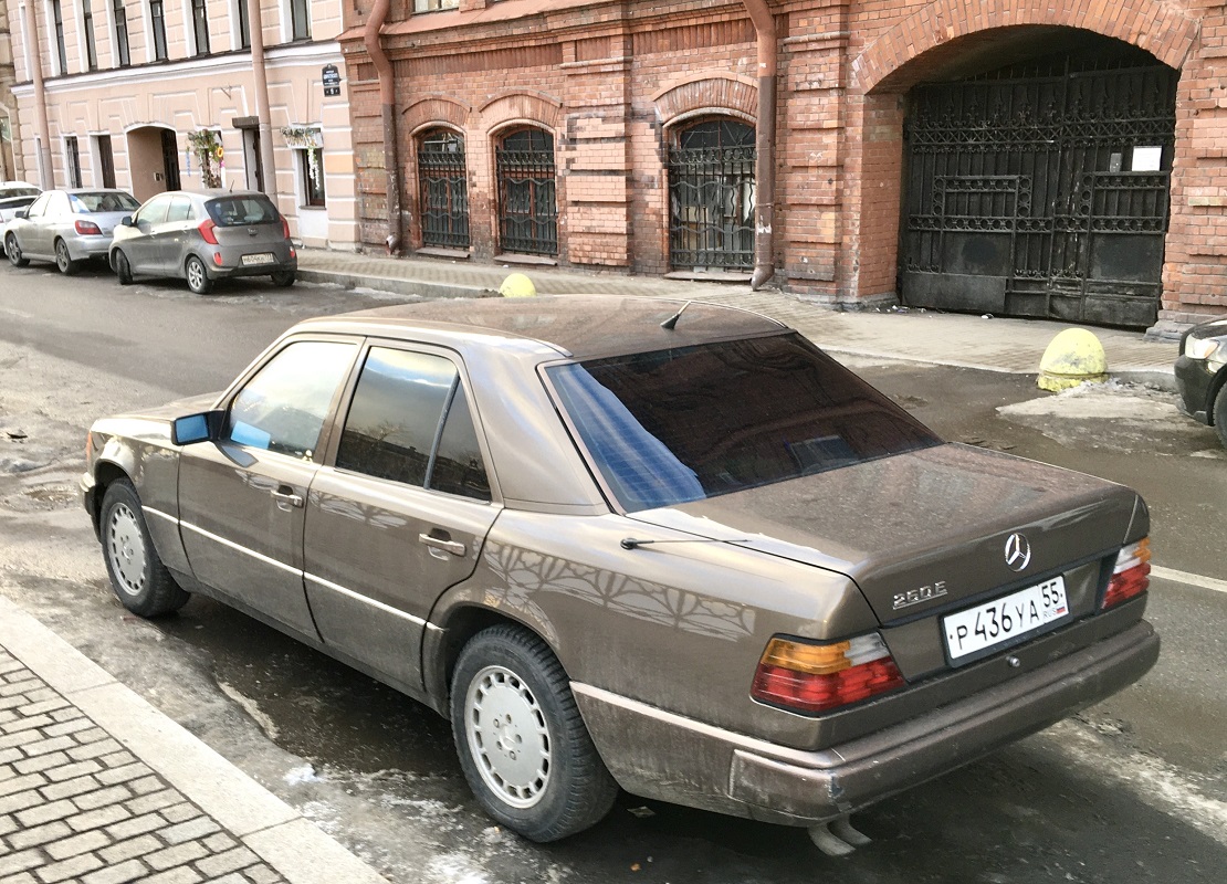 Омская область, № Р 436 УА 55 — Mercedes-Benz (W124) '84-96