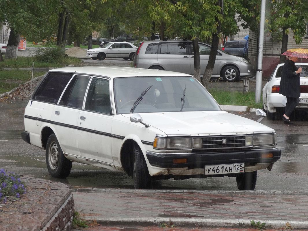 Приморский край, № У 461 АН 125 — Toyota Mark II (X70) '84-88