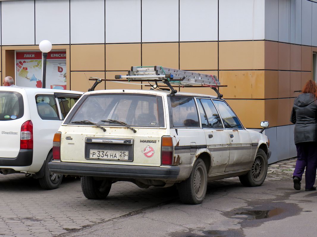 Приморский край, № Р 334 НА 25 — Toyota Mark II (X70) '84-88