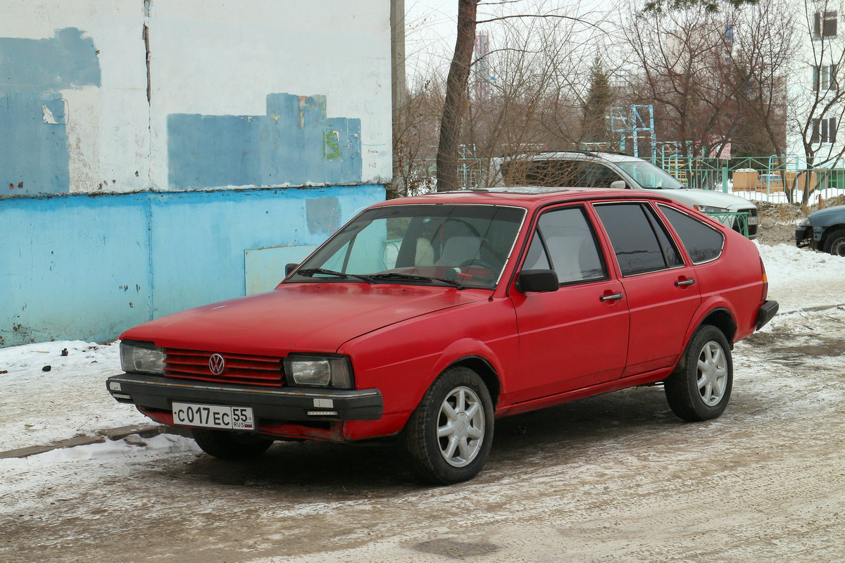 Омская область, № С 017 ЕС 55 — Volkswagen Passat (B2) '80-88