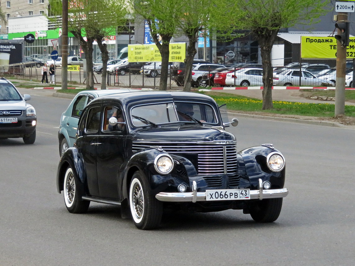 Кировская область, № Х 066 РВ 43 — Opel Kapitän '38-50