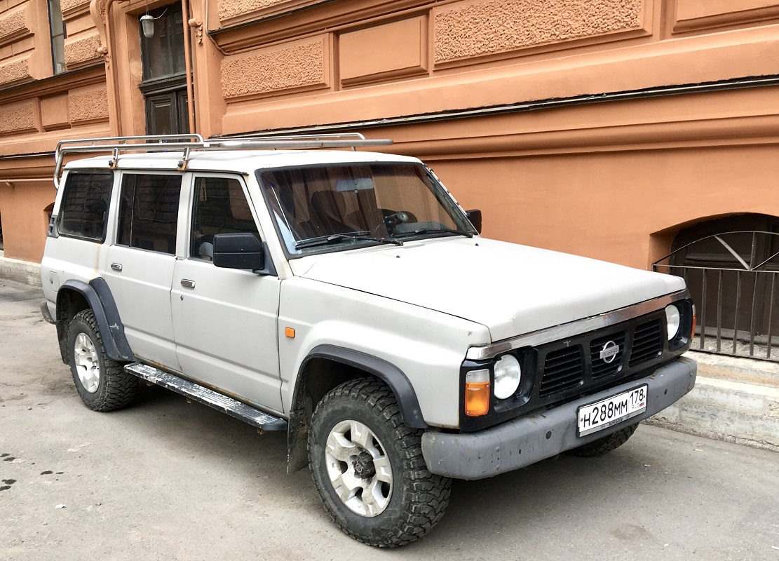 Санкт-Петербург, № Н 288 ММ 178 — Nissan Patrol/Safari  (Y60) '87-97
