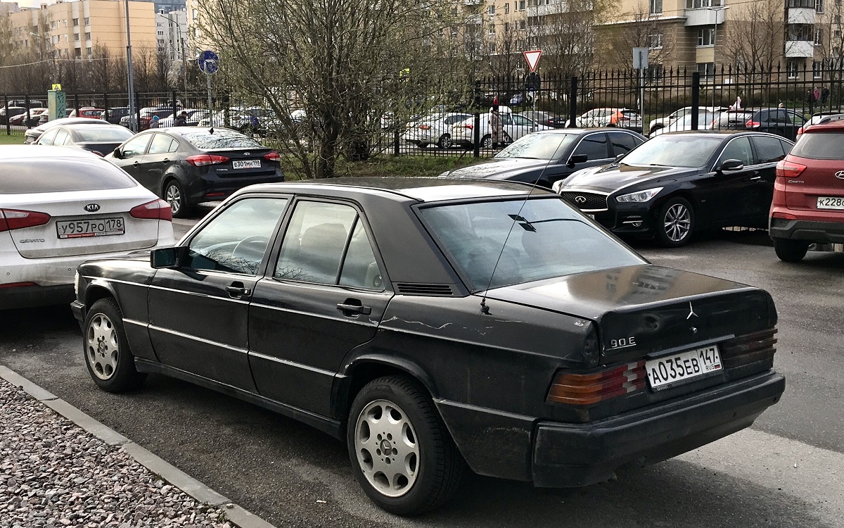 Ленинградская область, № А 035 ЕВ 147 — Mercedes-Benz (W201) '82-93
