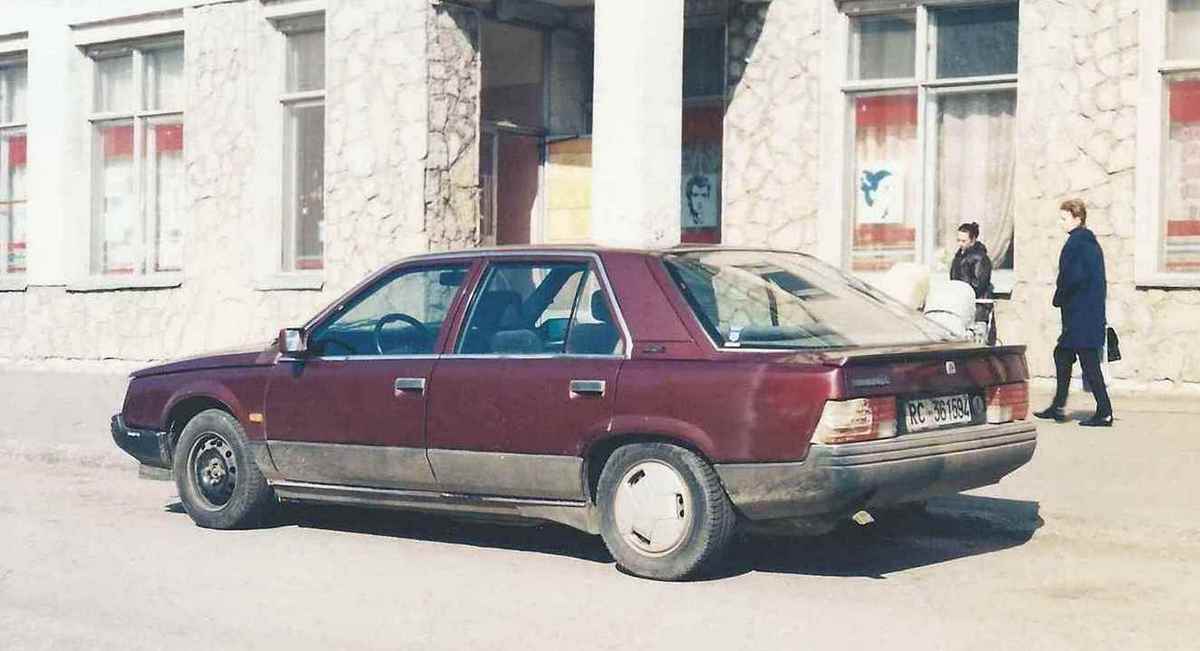 Италия, № RC 361594 — Renault 25 '83-92