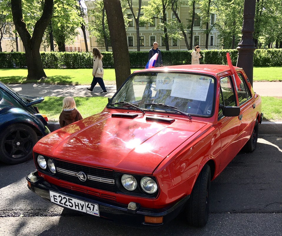 Ленинградская область, № Е 225 НУ 47 — Škoda 105/120/125 '76-90