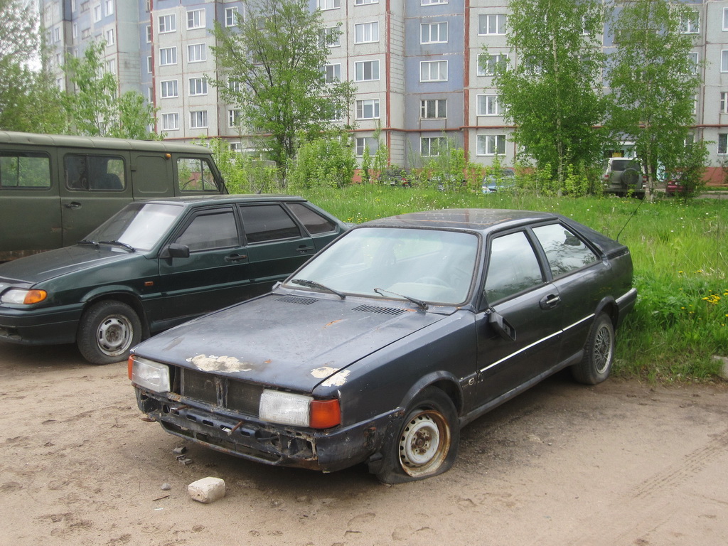 Кировская область, № Е 352 МВ 43 — Audi Coupe (81,85) '80-84