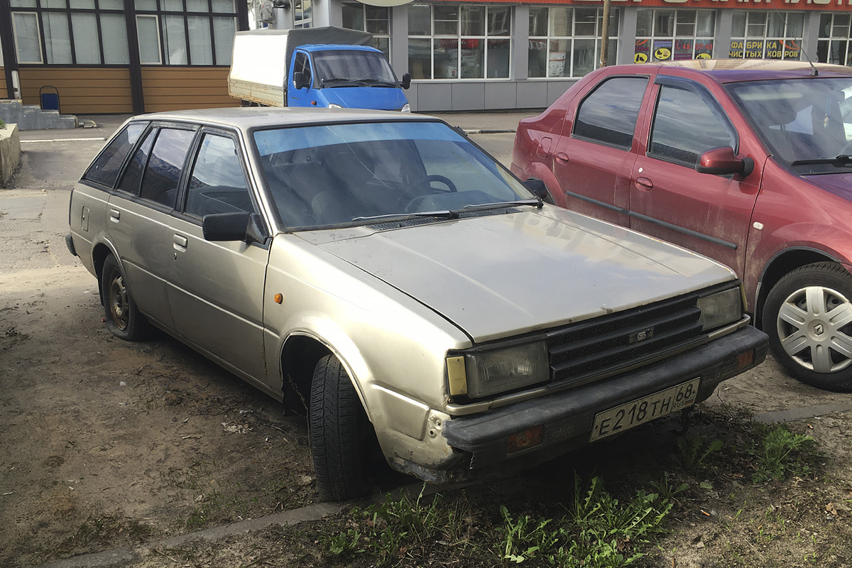 Тамбовская область, № Е 218 ТН 68 — Nissan Sunny (B11) '81-85