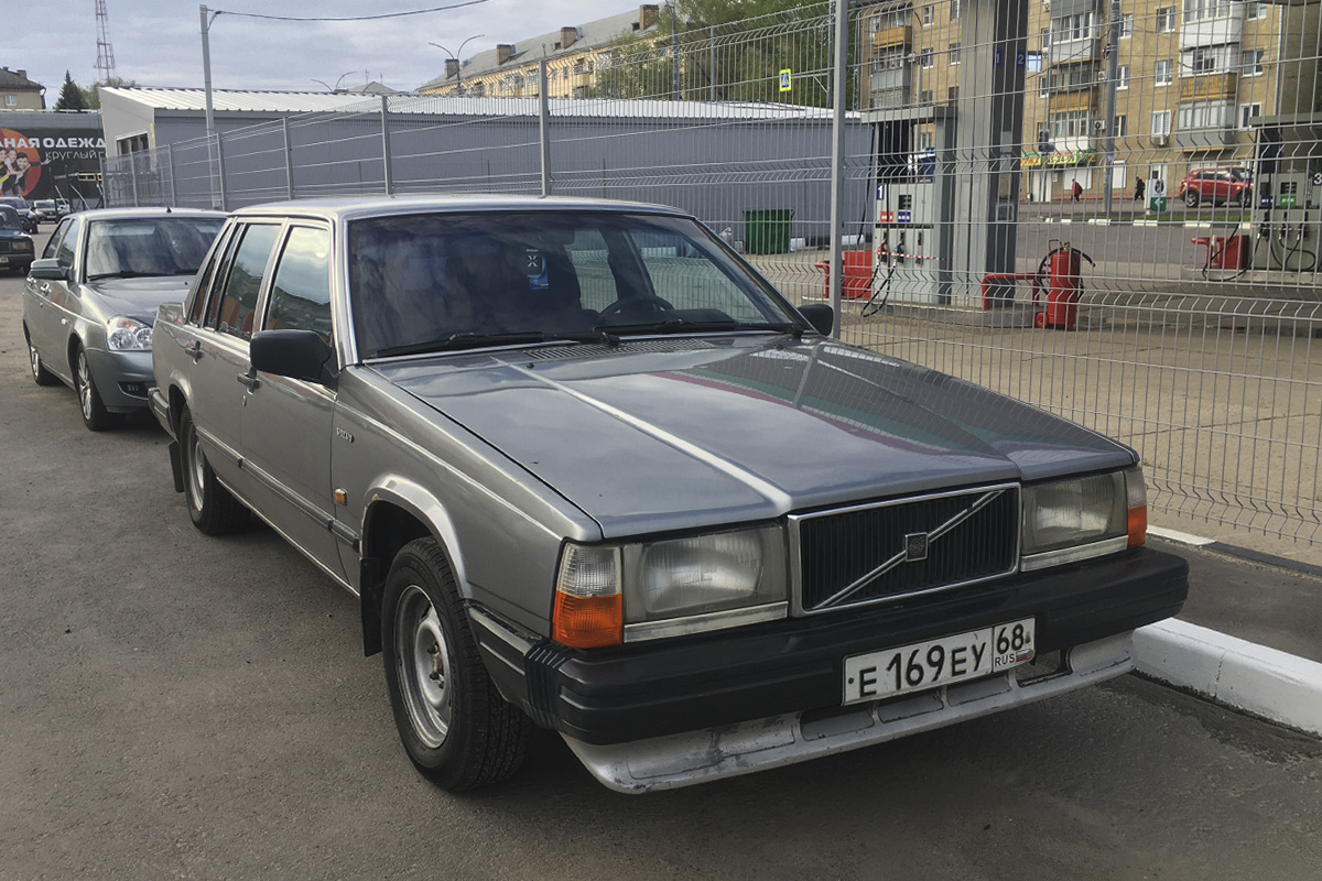 Тамбовская область, № Е 169 ЕУ 68 — Volvo 740 '84-92