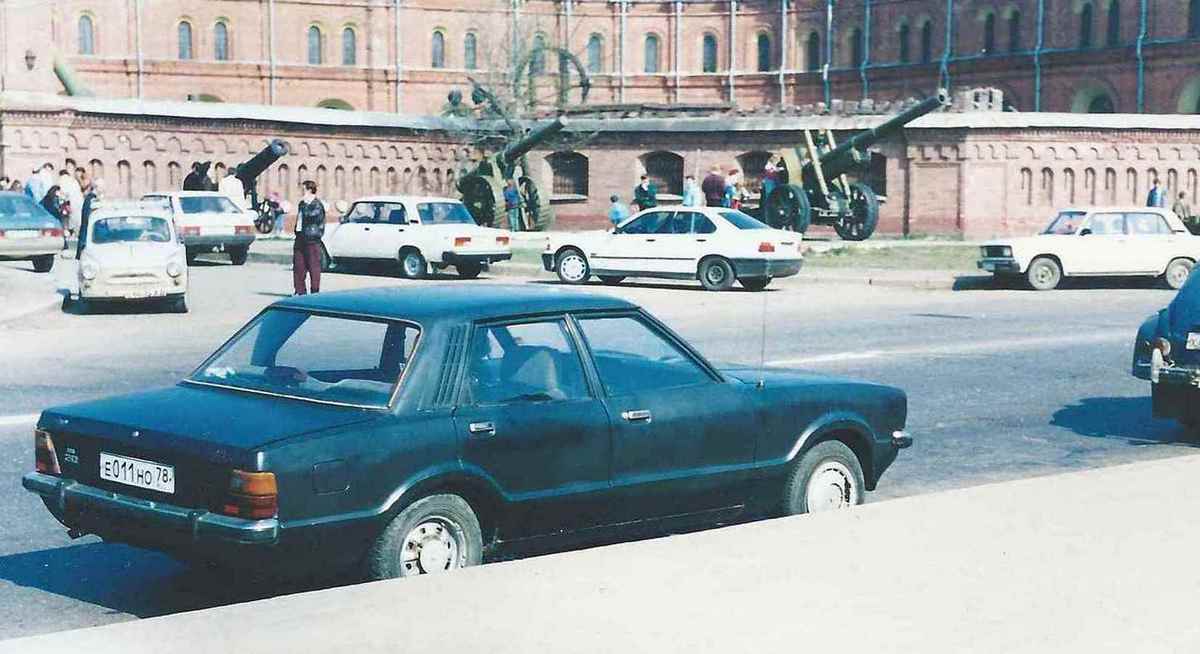 Санкт-Петербург, № Е 011 НО 78 — Ford Taunus TC3 '79-82