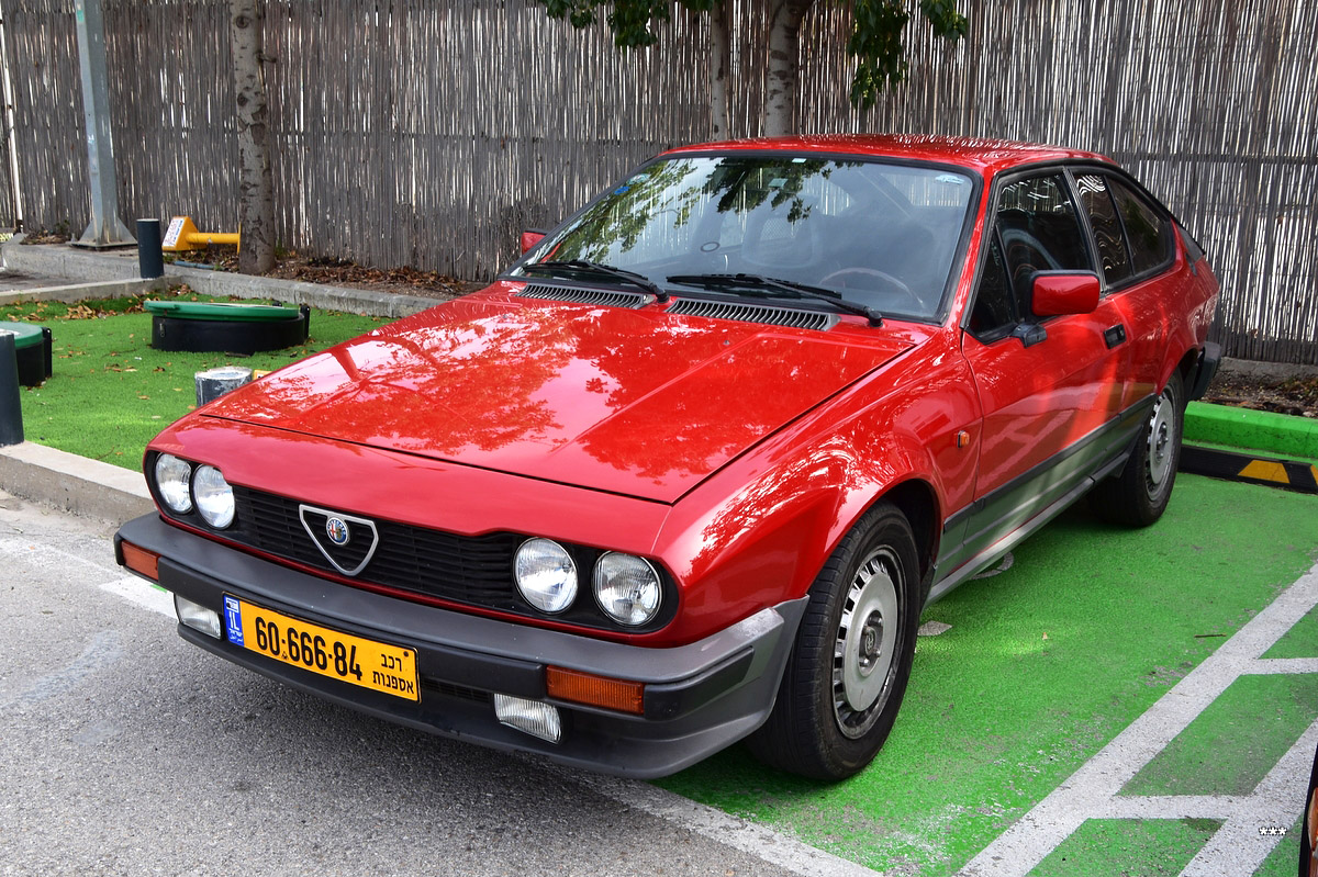 Израиль, № 60-666-84 — Alfa Romeo Alfetta GT/GTV/GTV6 '74-87