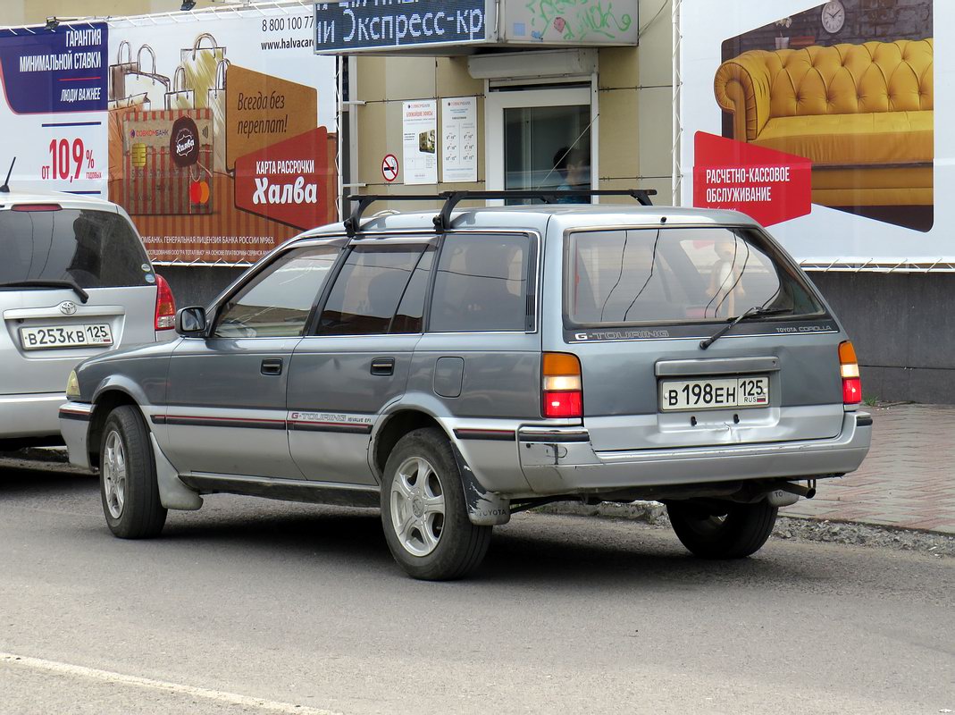 Приморский край, № В 198 ЕН 125 — Toyota Corolla/Sprinter (E90) '87-91
