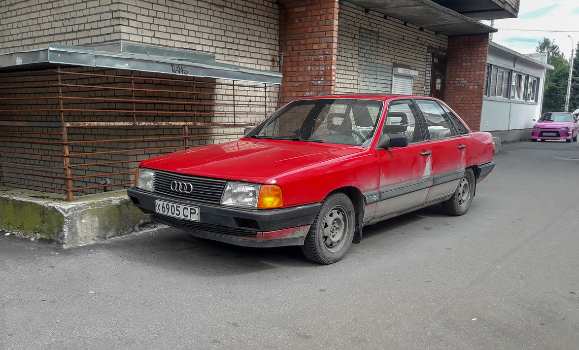 Санкт-Петербург, № Х 6905 СР — Audi 100 (C3) '82-91