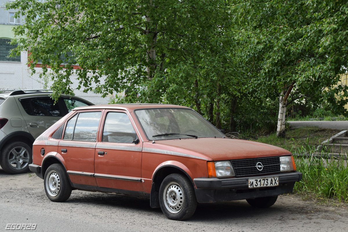 Архангельская область, № И 3173 АХ — Opel Kadett (D) '79-84