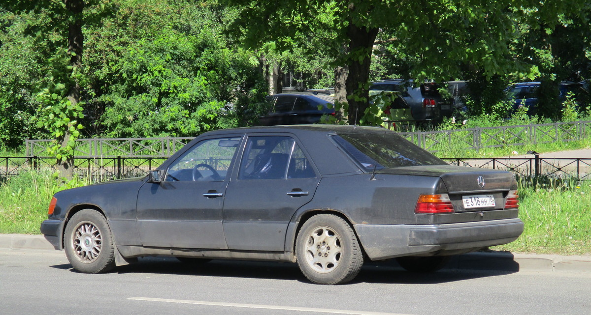 Санкт-Петербург, № Е 318 НН 78 — Mercedes-Benz (W124) '84-96